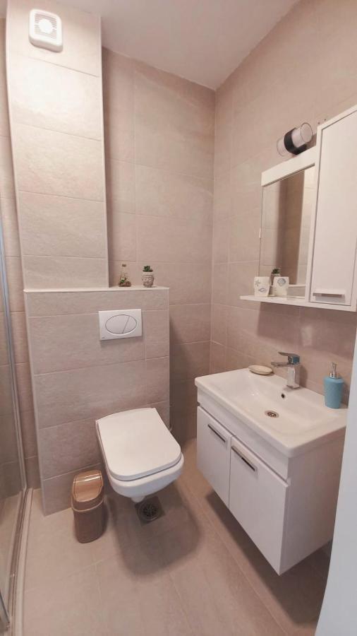 Cozy Apartments With Pool And Splendid Seaview Kavac Luaran gambar
